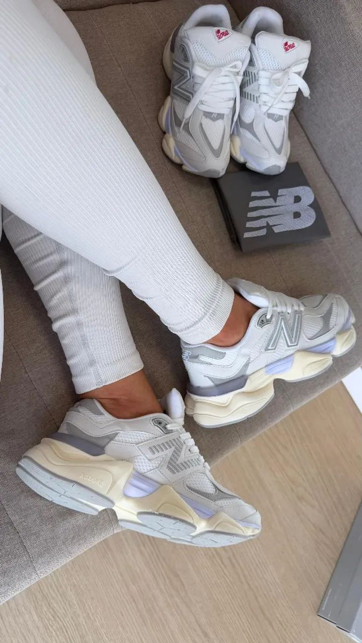 Tênis New balance 9060 Sintético Branco/cinza  - Foto 2