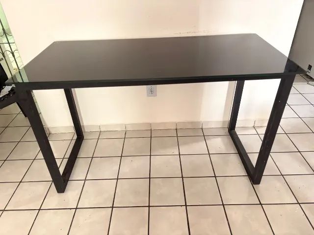 Mesa de jantar industrial 