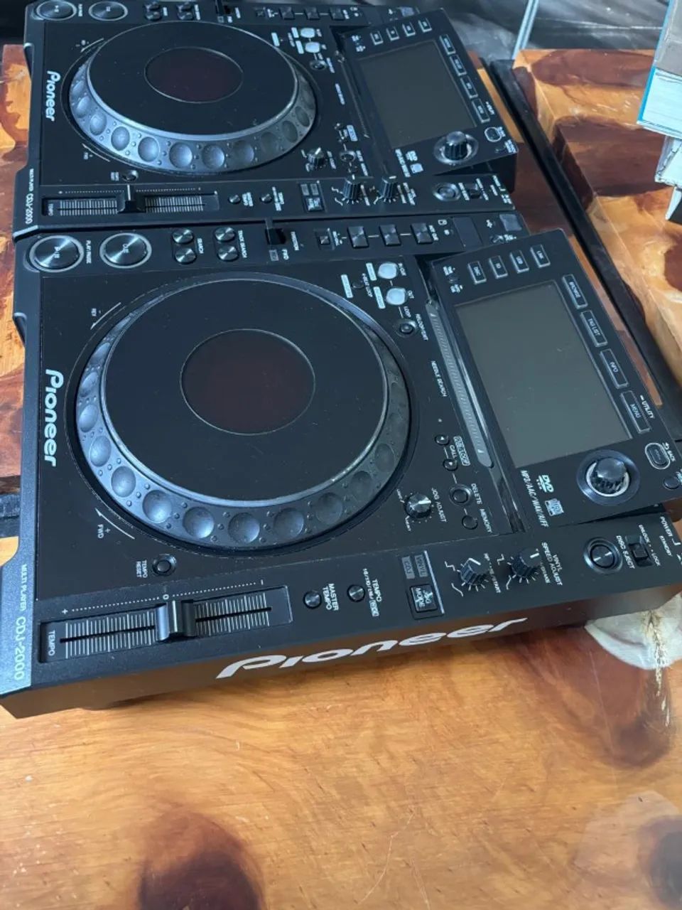 Par de CDJ-2000 Pioneer