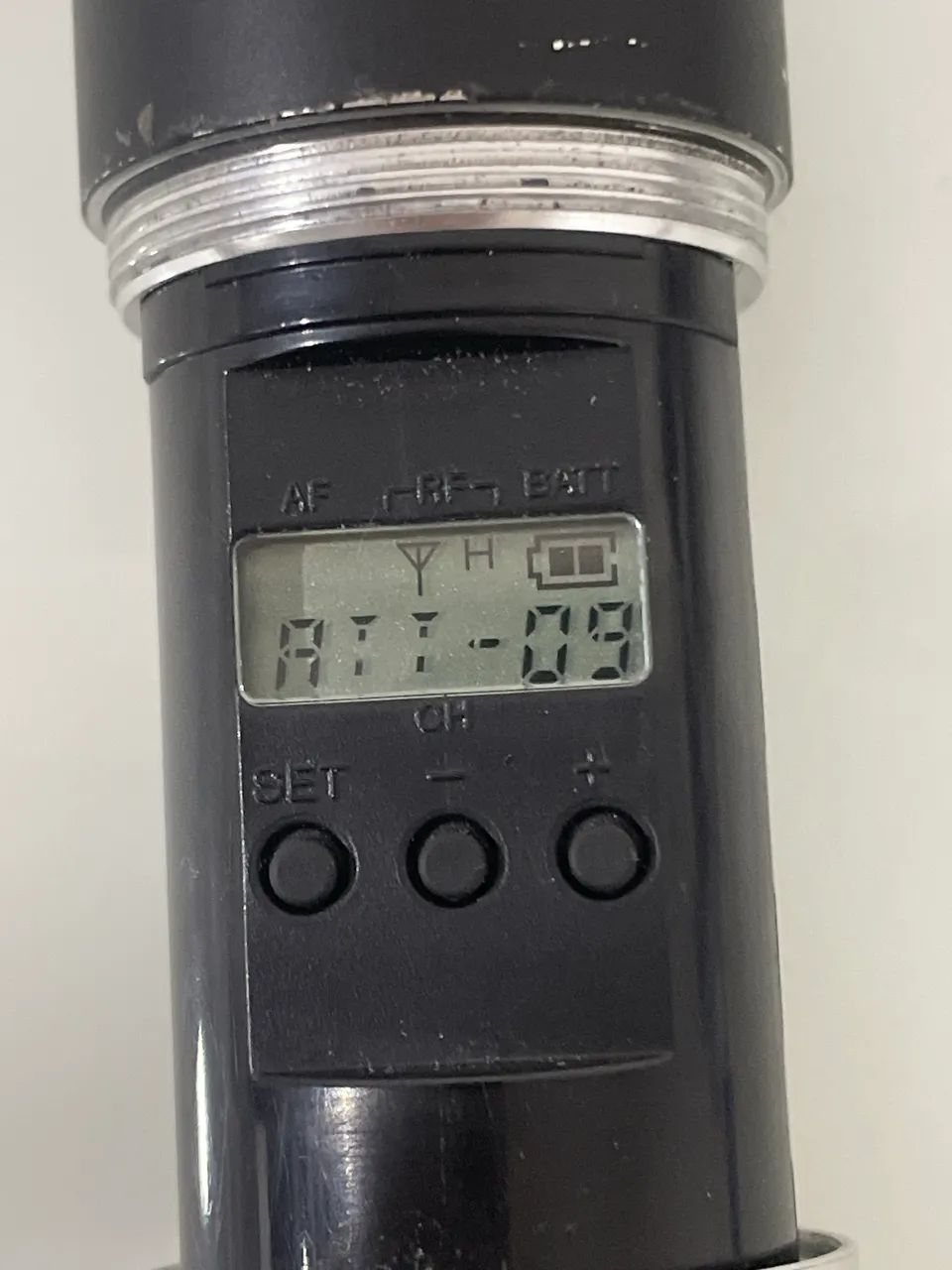 Microfone Sony UTX-H2(42) UHF Synthesized Wireless  - Foto 3