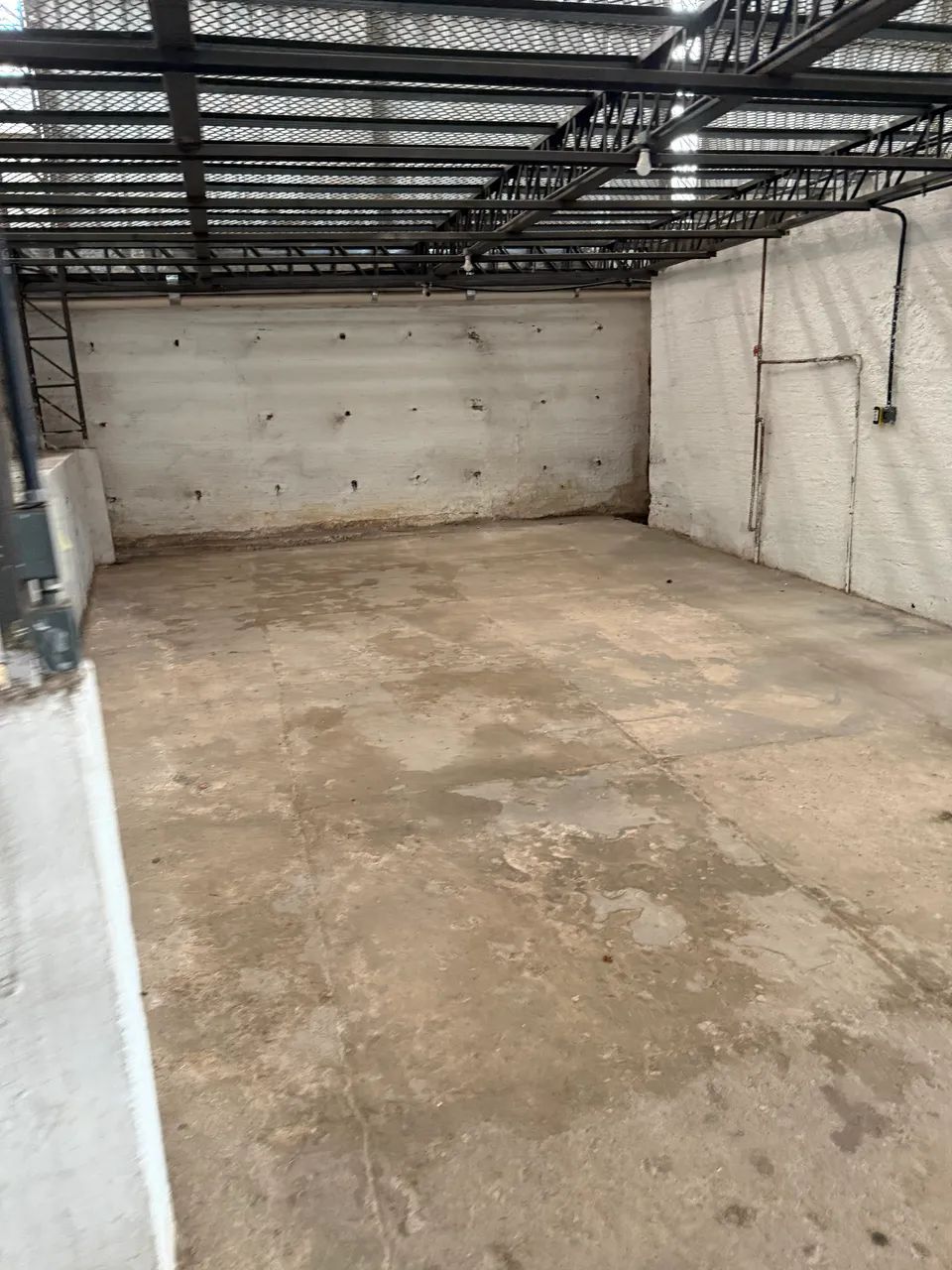 Alugo Galpão 1500m2 com escritórios  - Foto 11