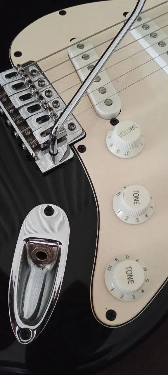 Guitarra Giannini 