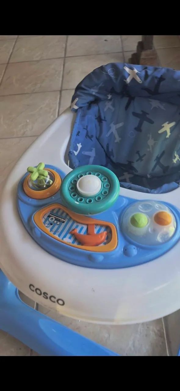 Vendo andador em Ingleses - Foto 2