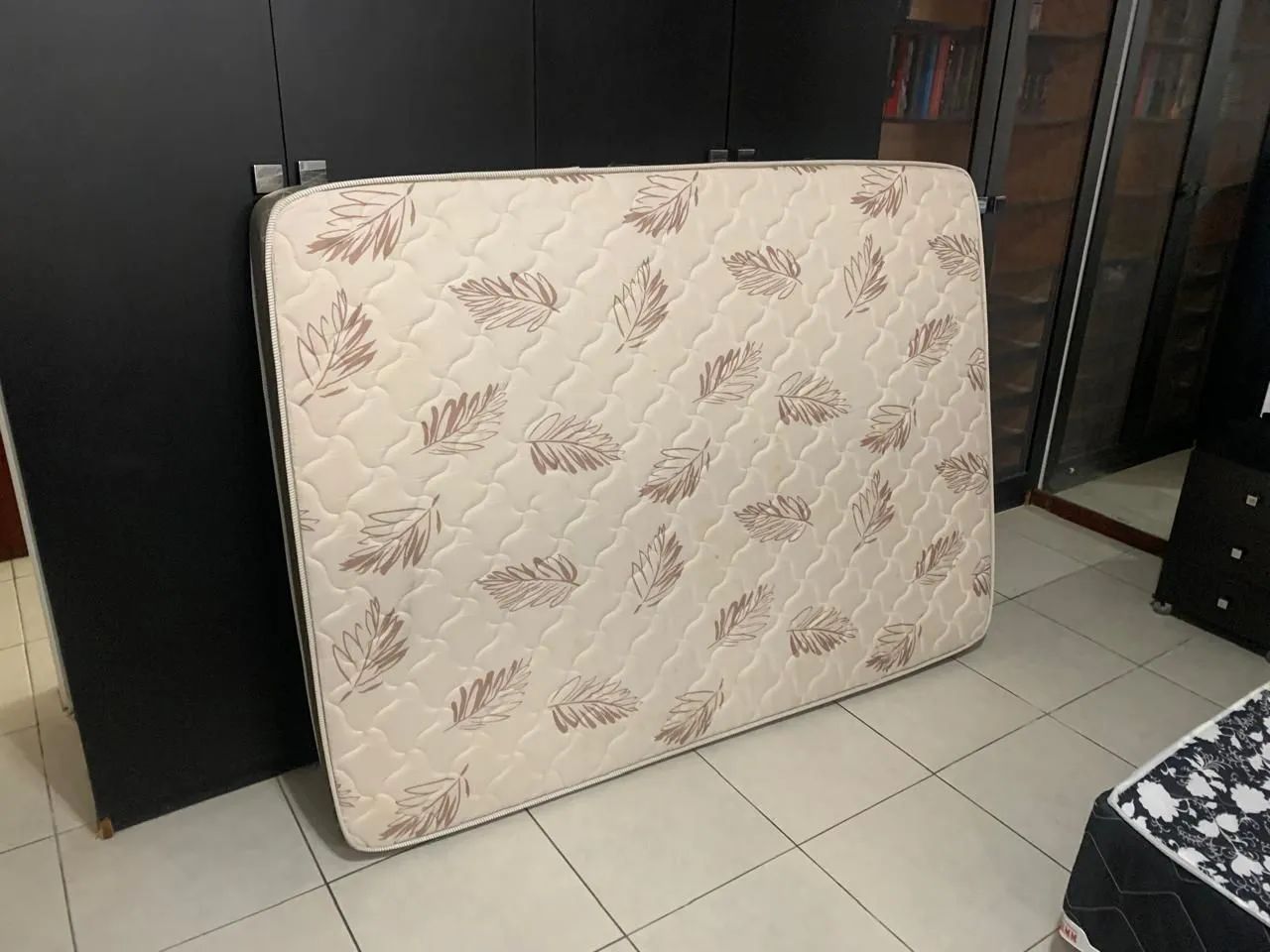 Base com 2 colchões de casal  - Foto 4