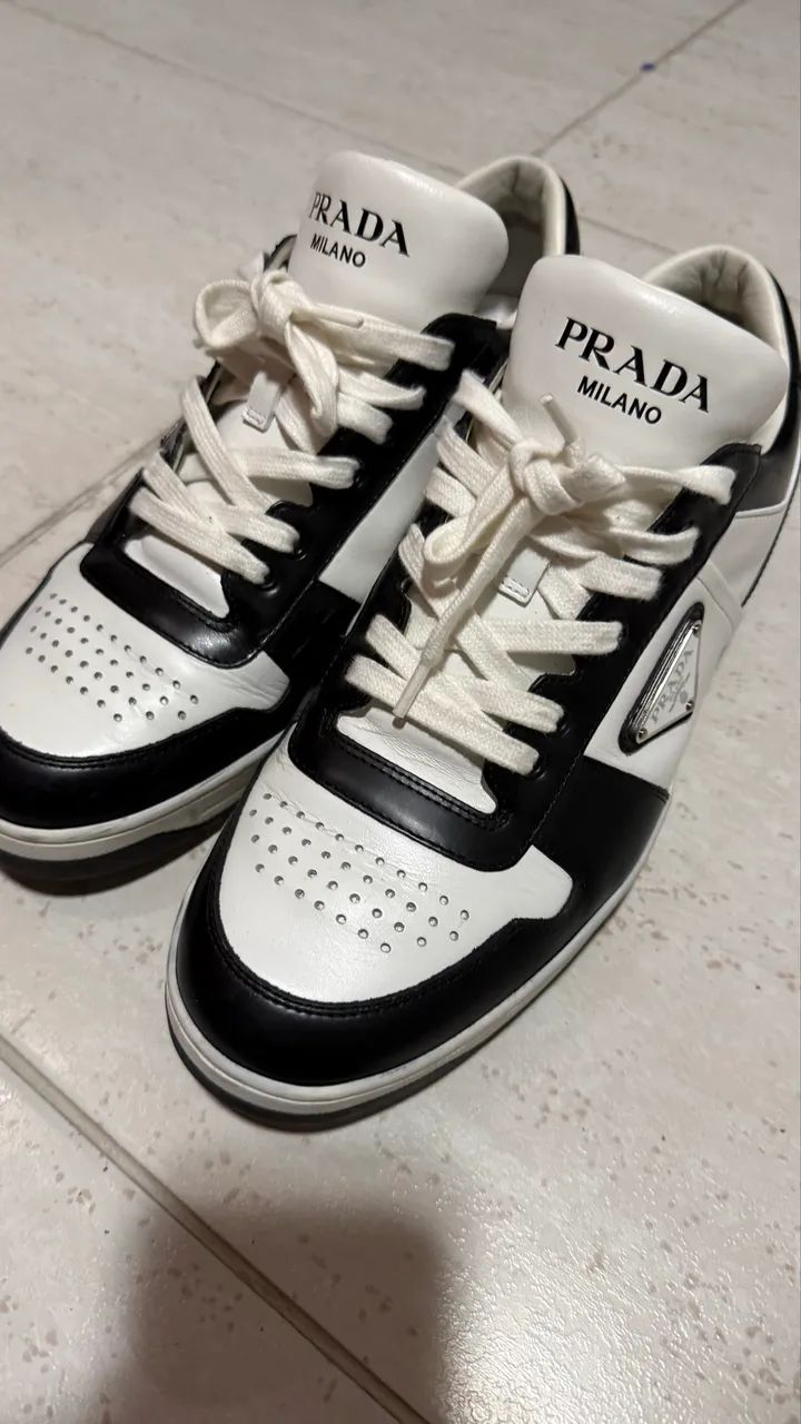 Tênis Prada 