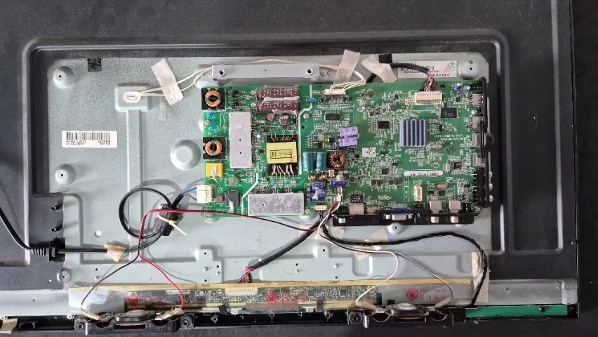 Placa TV Semp Toshiba LE3274(A)W