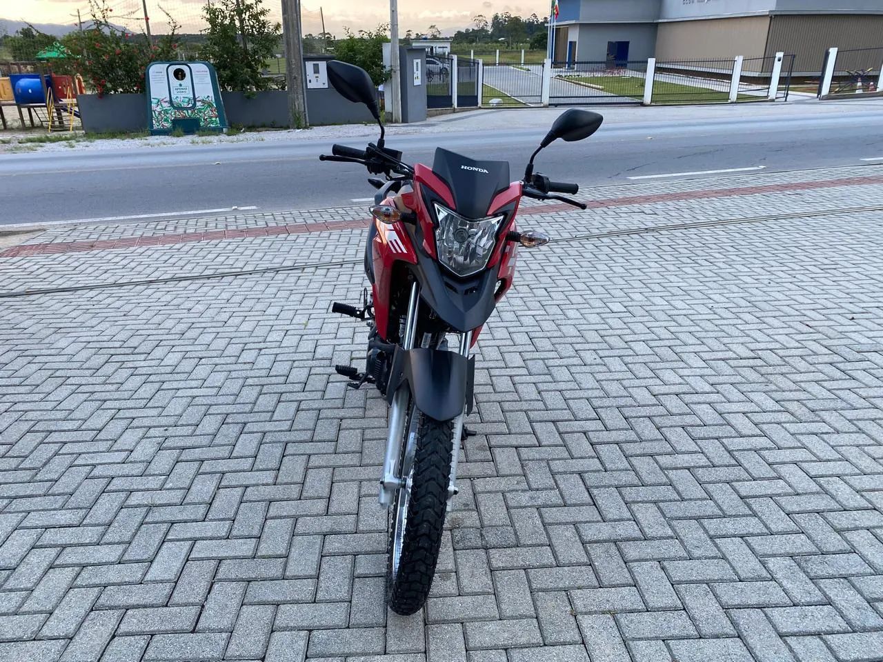Honda XRE 190 184 cc  - Foto 5