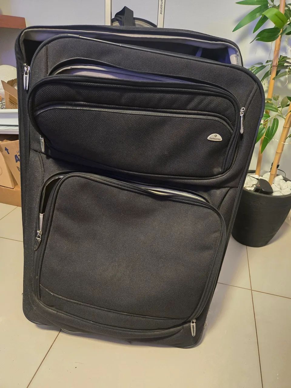 Mala SAMSONITE de 25kg nylon super resistente