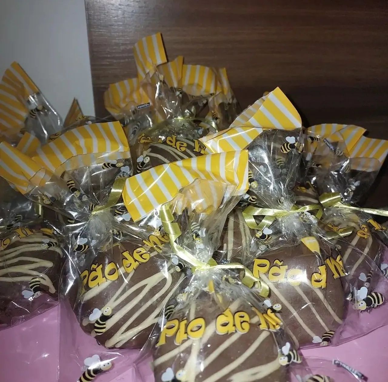 Faço  brigadeiro e pão  de mel  - Foto 2
