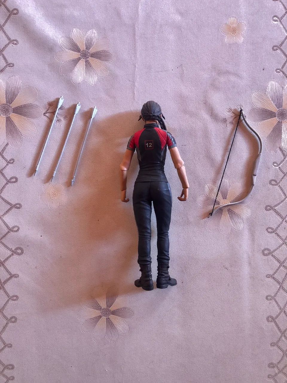 Boneca Katniss Everdeen Jogos Vorazes - Foto 2