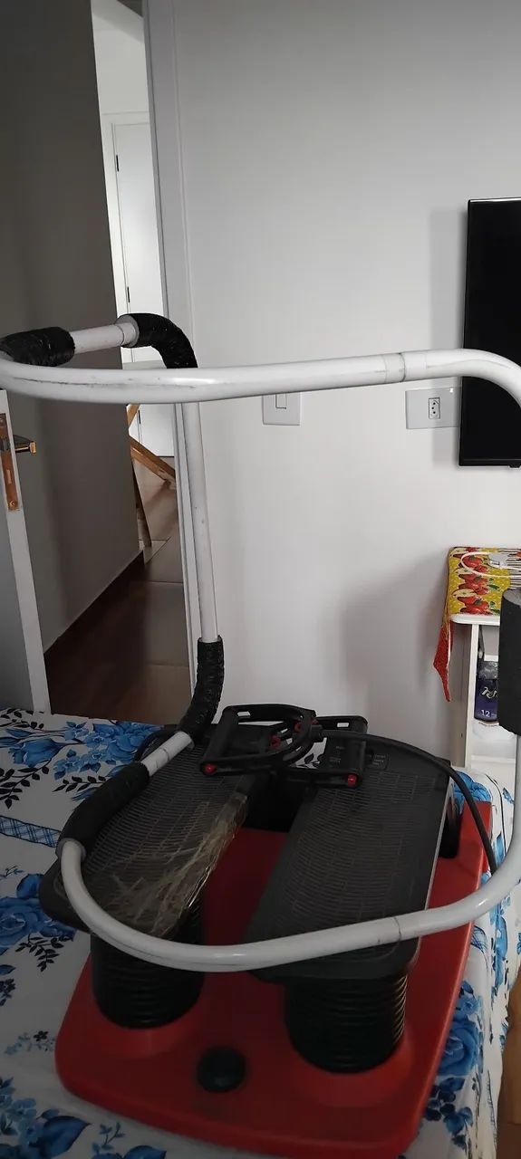 Estep de ginástica e abdominal usados  - Foto 3