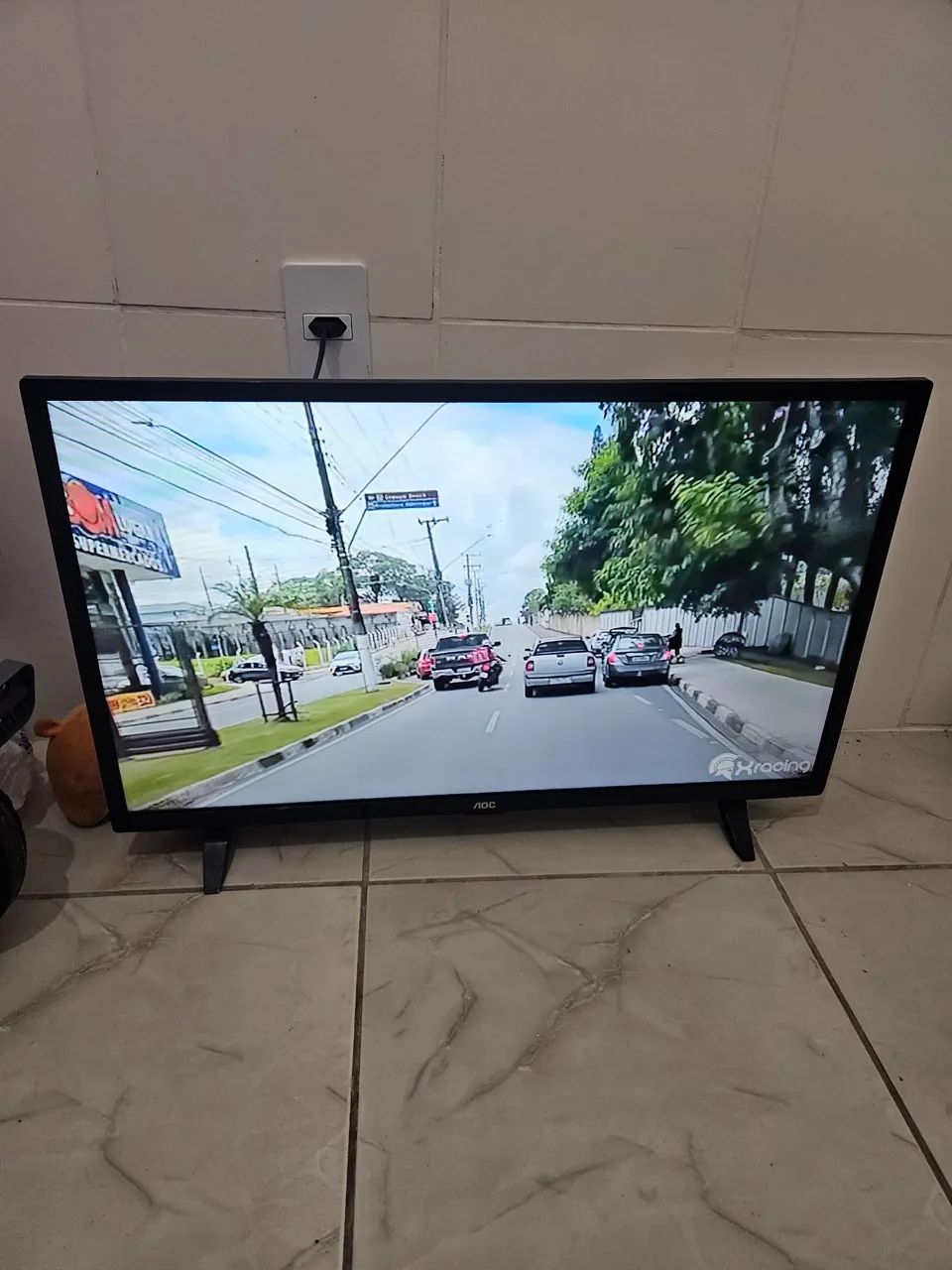 Smart tv AOC 32 polegadas + Fire stick da Amazon 8gb