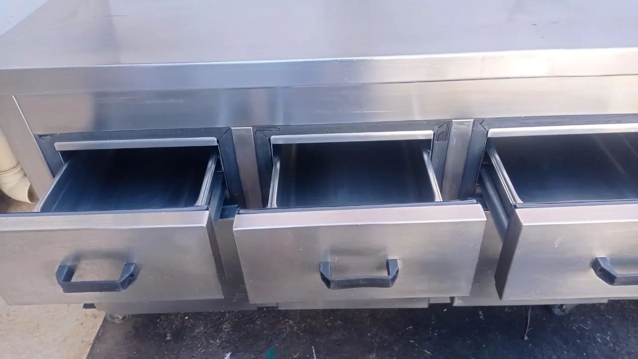 Balcão Refrigerado inox 