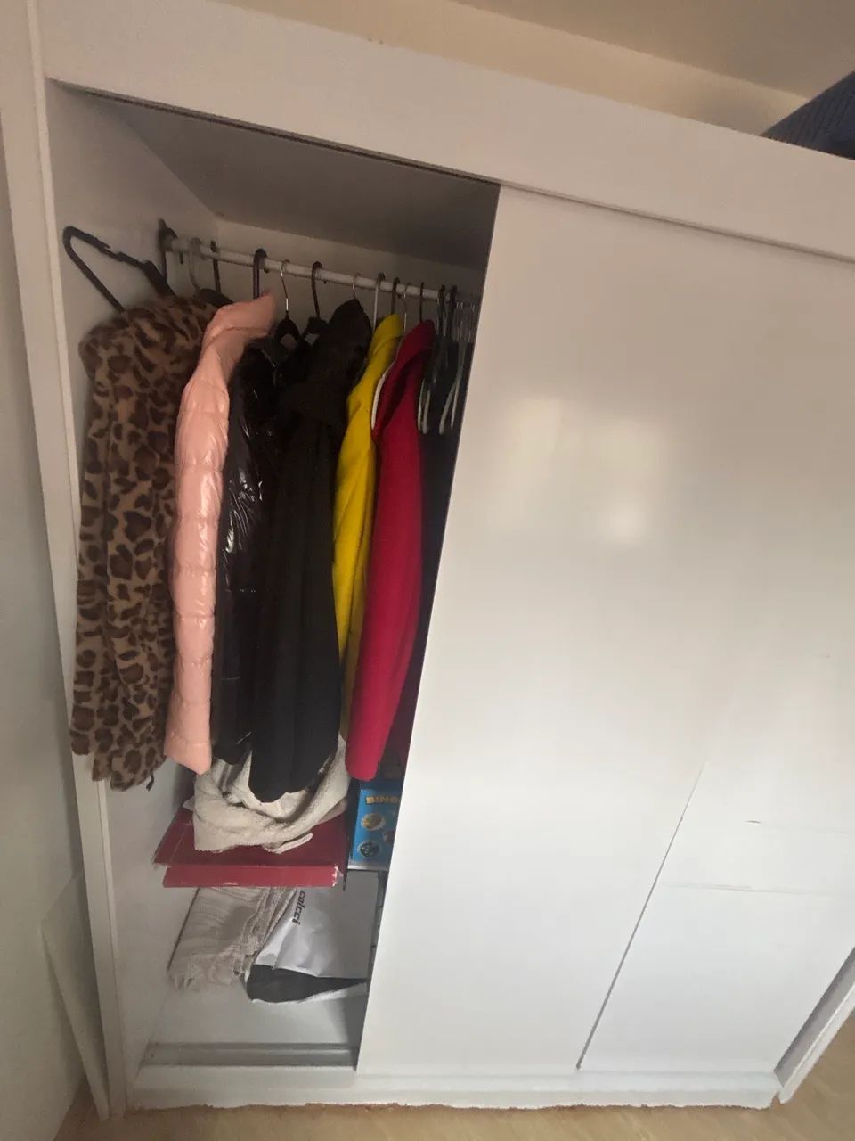 Guarda roupa usado  - Foto 5