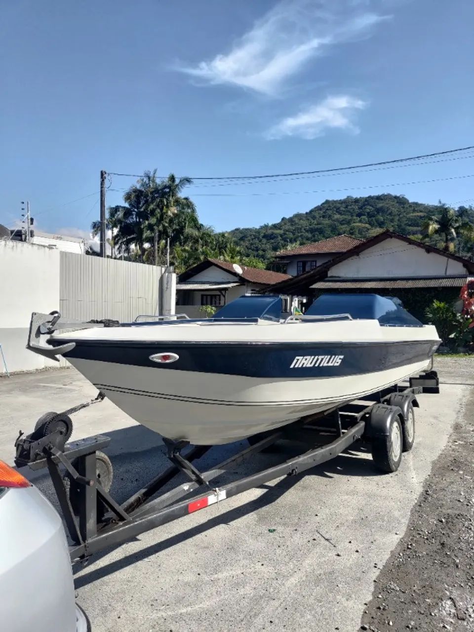Lancha 19ft - Motor Evinrude E-Tec 115HP - Foto 5