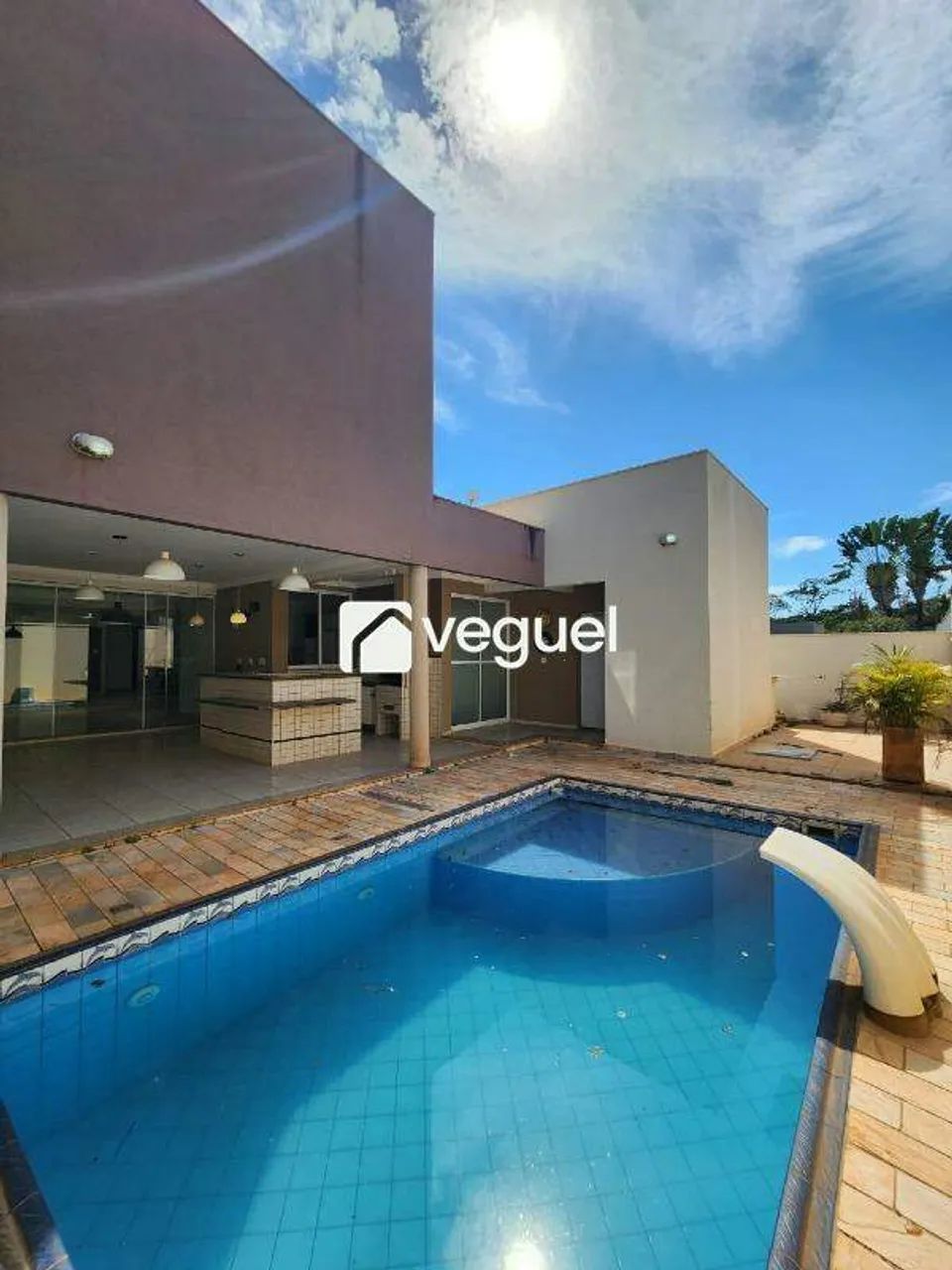 Casa em condomínio com 344m², 4 quartos, 4 suítes para alugar no Recreio das Acácias, Ribe