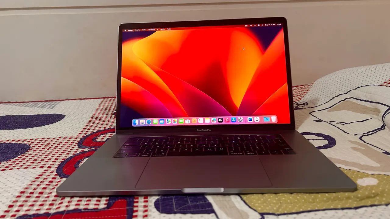 MacBook Pro 15 2017 i7 16GB RAM SSD 1TB - Notebooks - Jardim