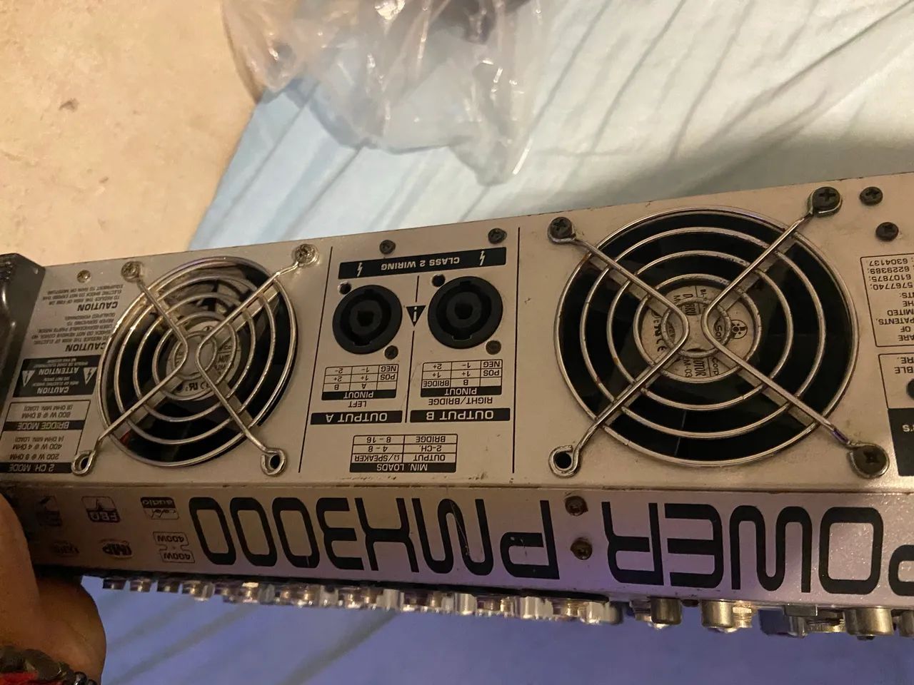 Mesa de som Behringer  - Foto 2