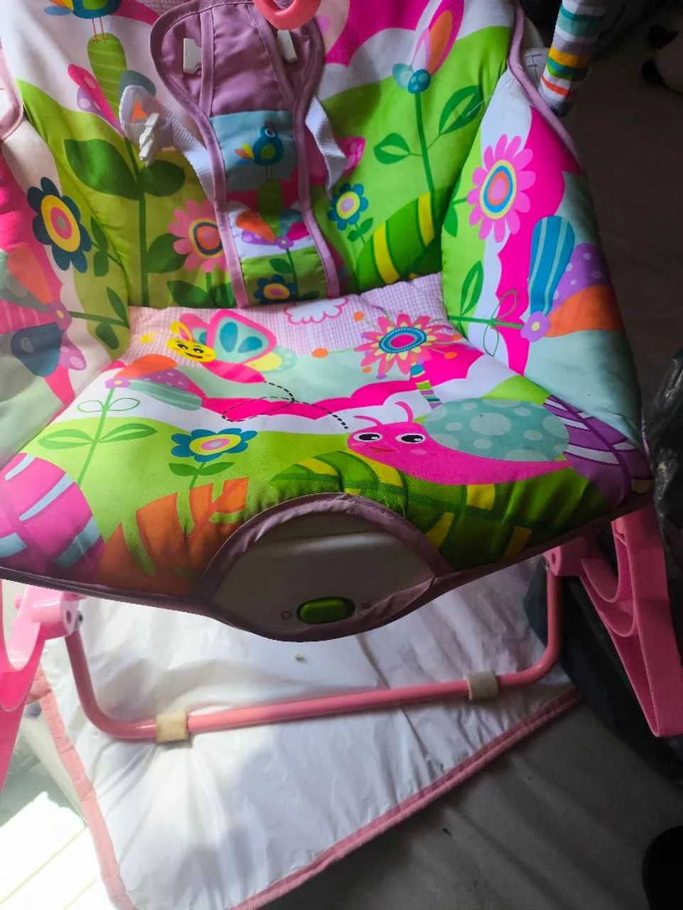 Vendo cadeirinha de descanso para bebê  - Foto 4