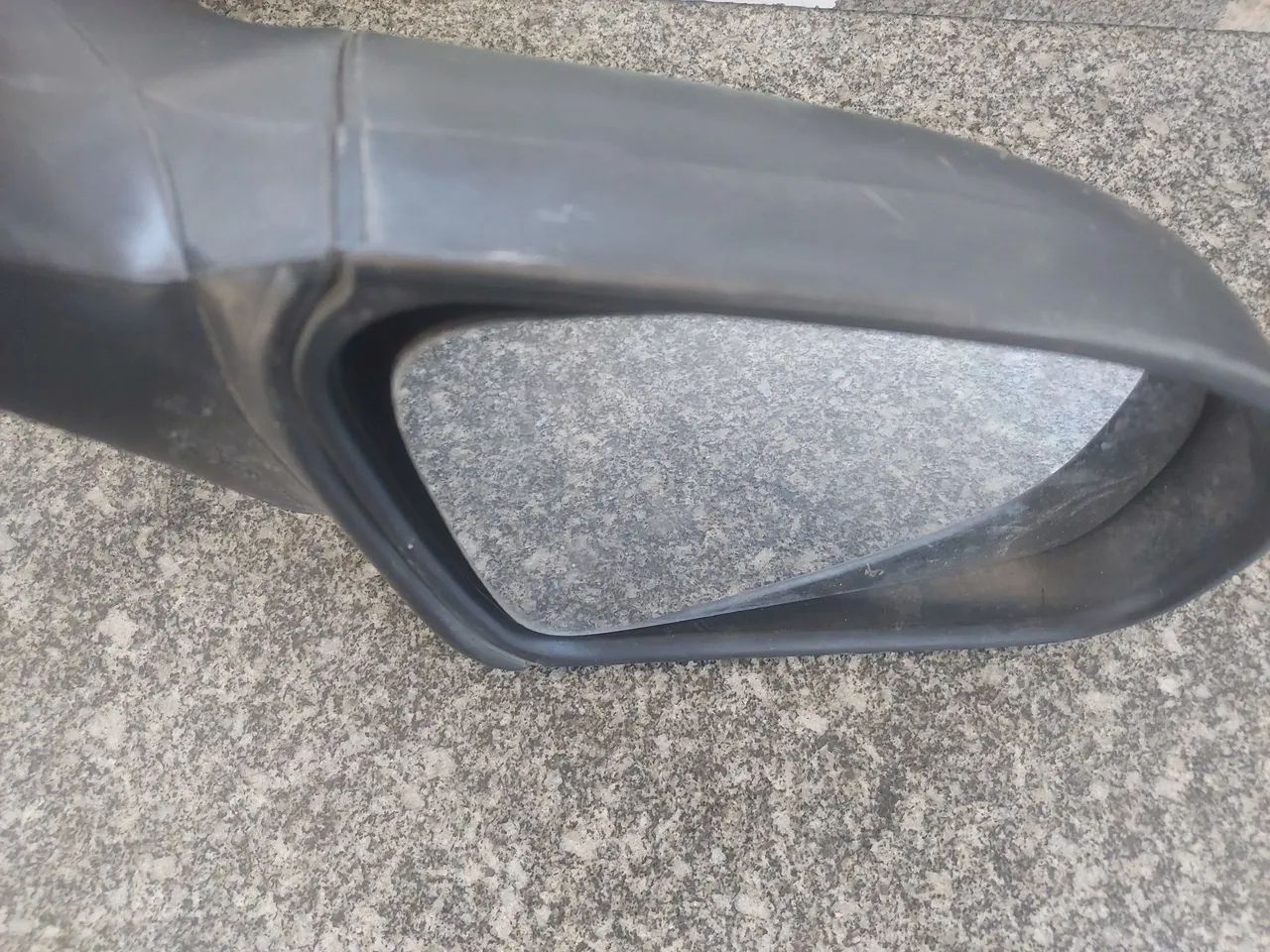 Retrovisor corsa lado direito preço 80 reais