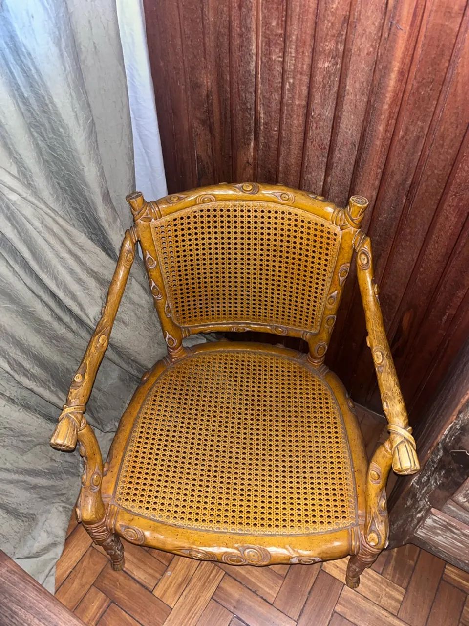 Poltronas italianas e mesa de centro - Foto 3