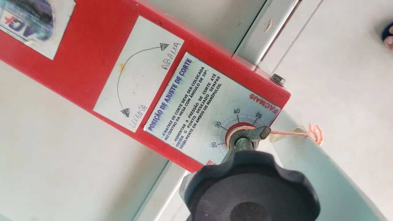 Máquina para corte e vinco - Foto 5