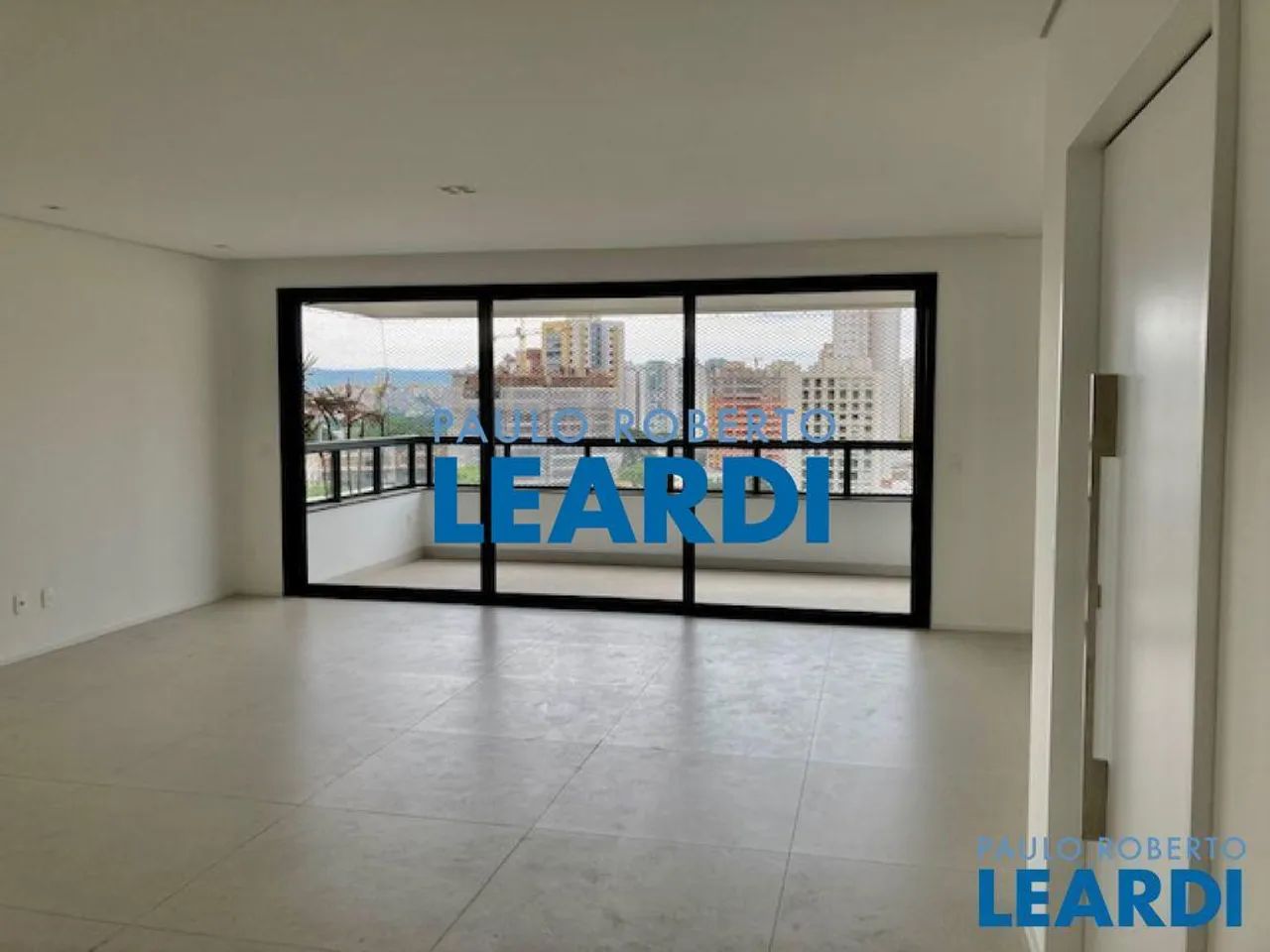 APARTAMENTO - VILA ROMANA - SP