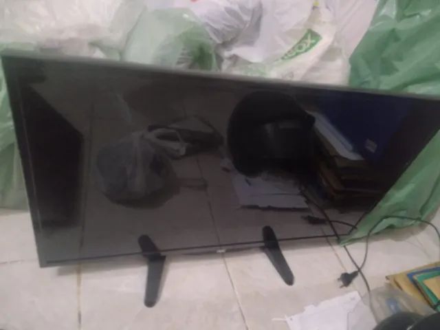 Smart TV 32 Polegadas AOC Com defeito.