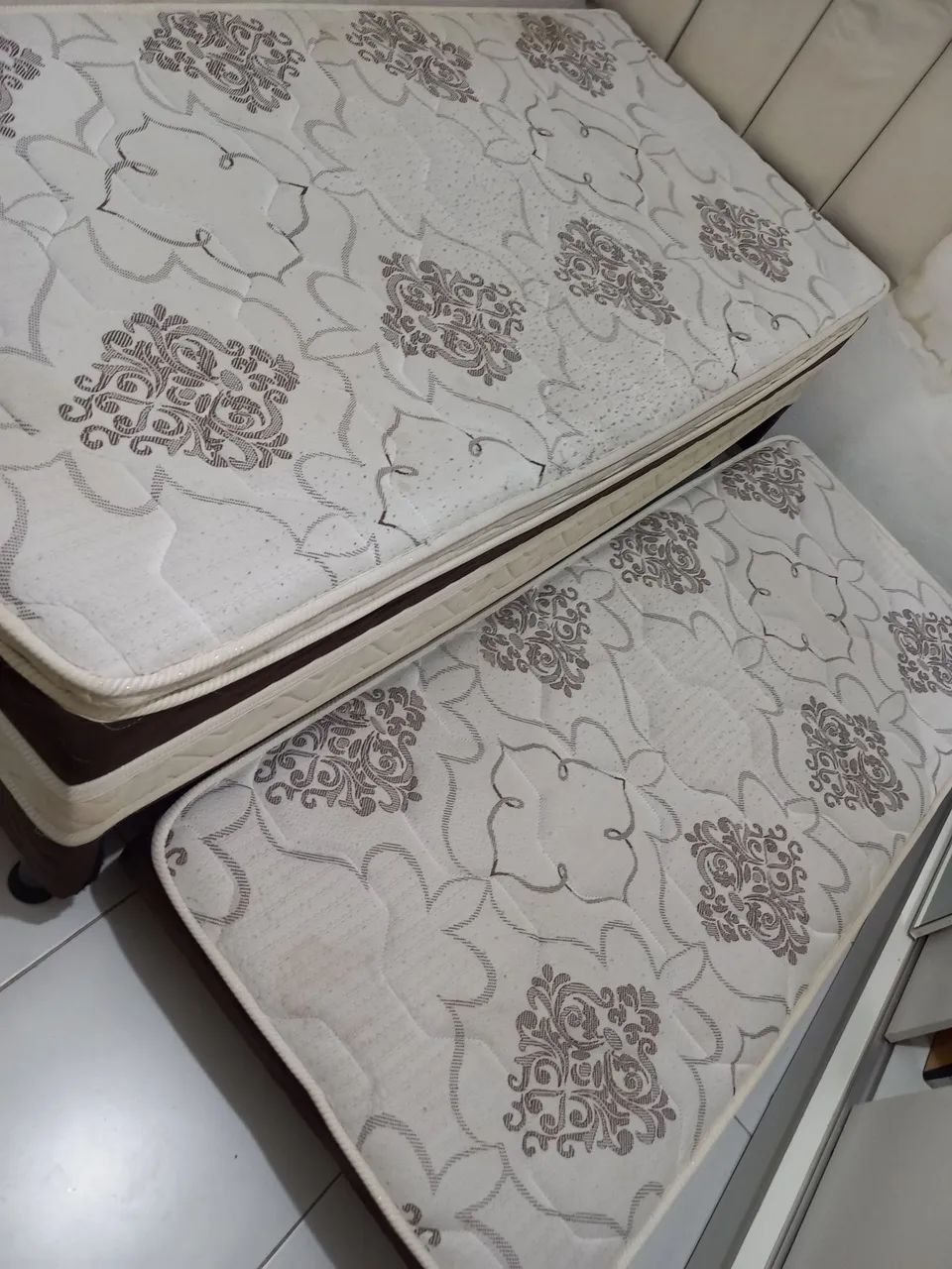 Vende sé cama box de solteiro com auxiliar  - Foto 3