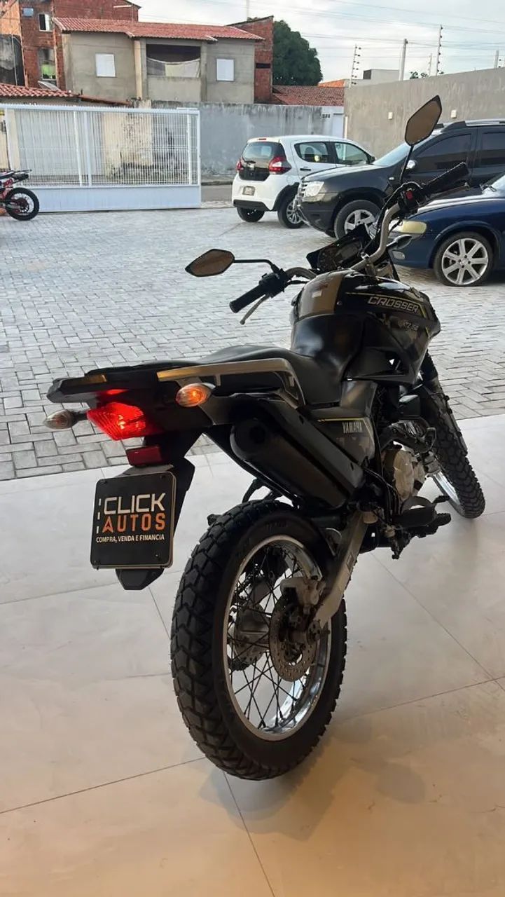 Yamaha 2022 - Foto 4