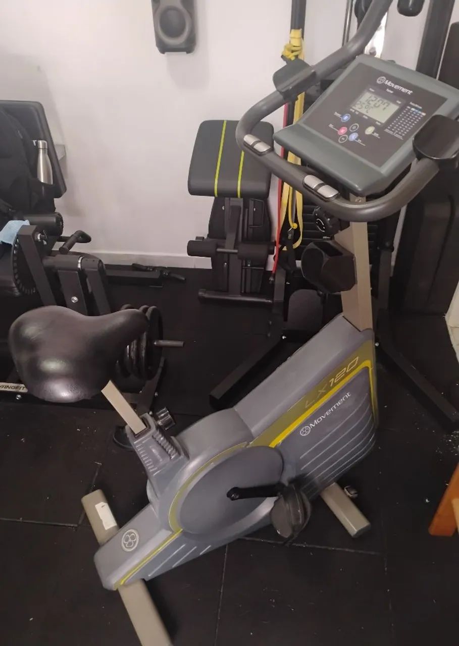 Bicicleta ergométrica profissional