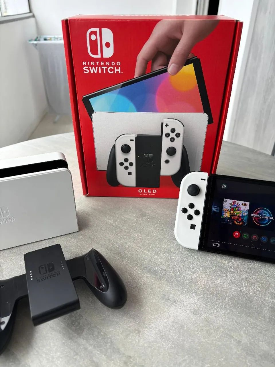 Nintendo Switch おまけ付！ Nintendo Switch OLED - Consoles de Vídeo Game - Santa Catarina