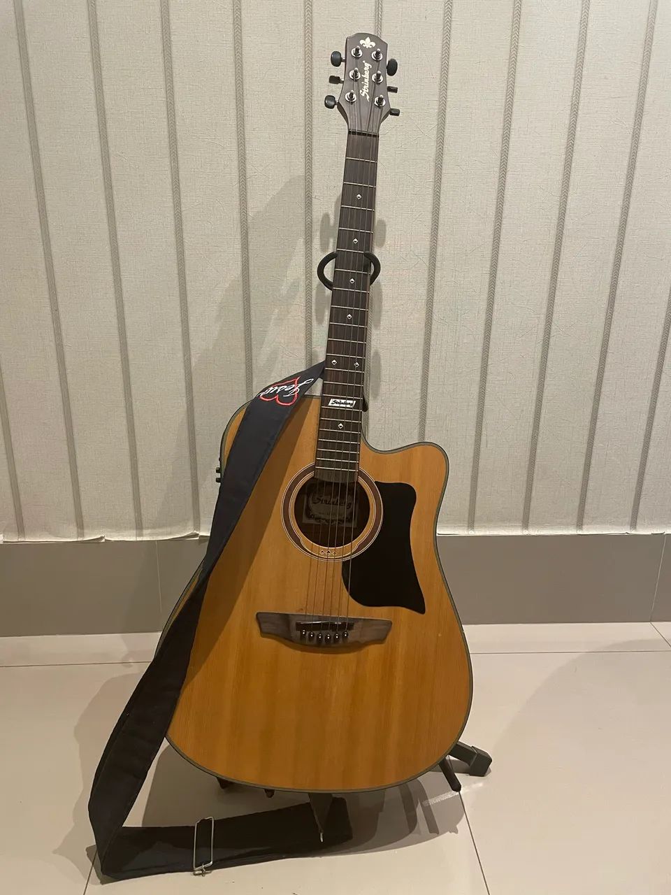 Violão Strinberg