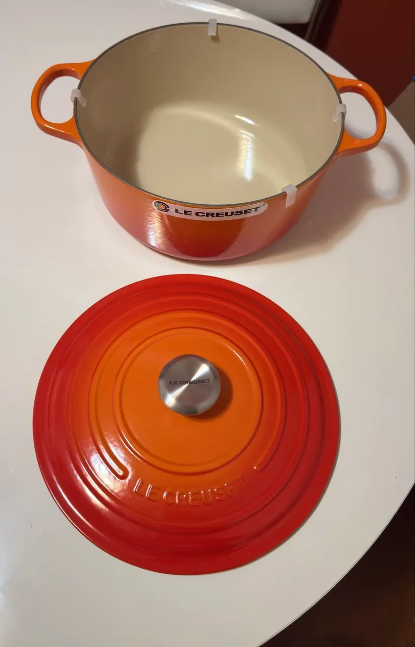 Panela Le creuset NOVA na caixa 28cm (sem uso) - Foto 2