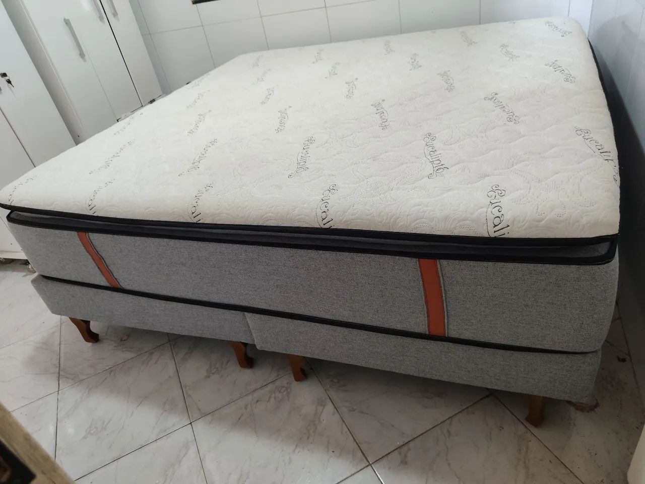 Vendo cama super king,nova,motivo viagem - Foto 4