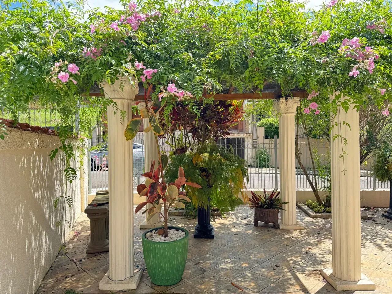 Casa 3 dormitórios - Centro - Águas de São Pedro - SP - Foto 3