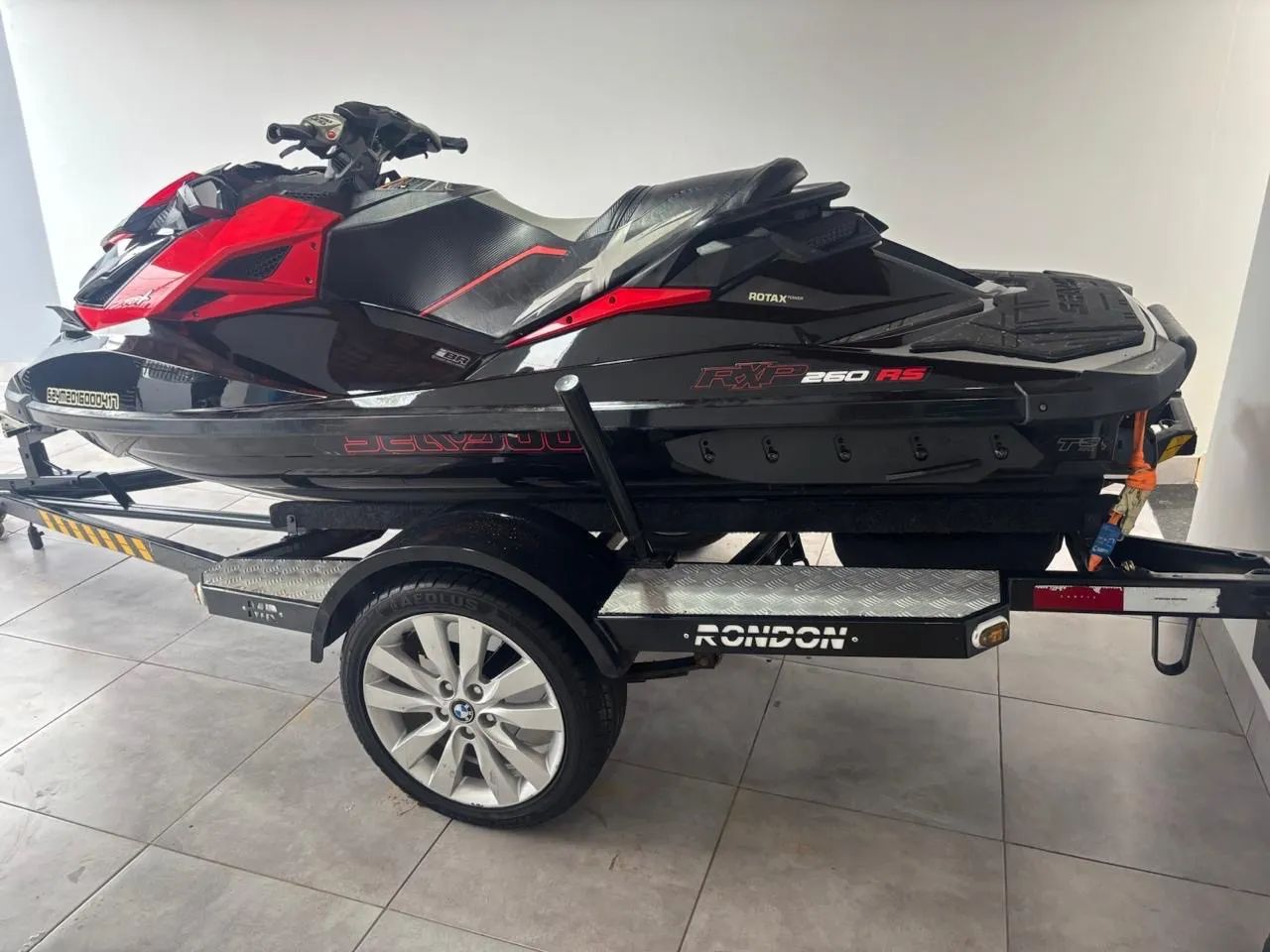 Vende -se jetski ano 2014 - Foto 3