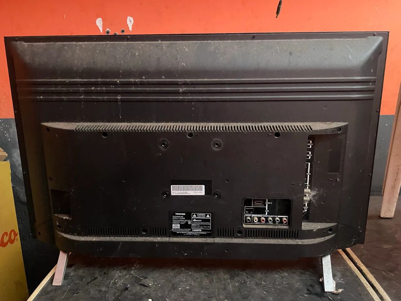 Tv toshiba 32 smart (tela quebrada)