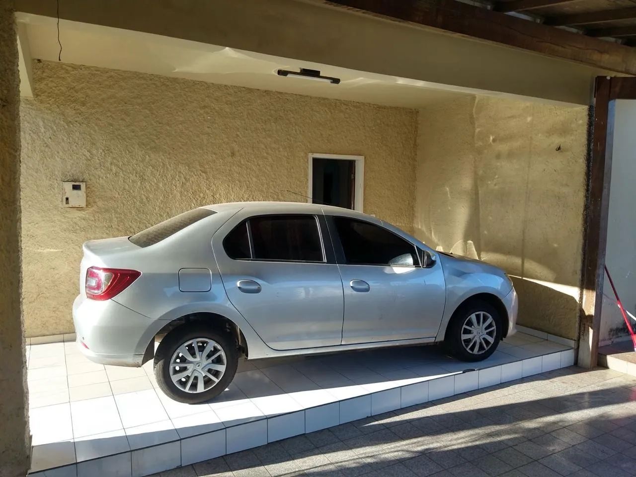 Renault Logan 2015