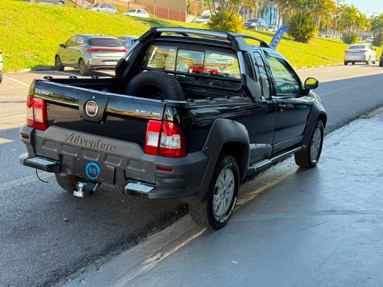 Fiat Strada Adv. Ext. 1.8 Locker Dual.flex CE 2011 - Foto 4