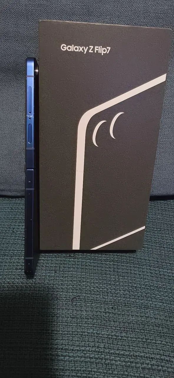GALAXY Z FLIP 7  - Foto 5
