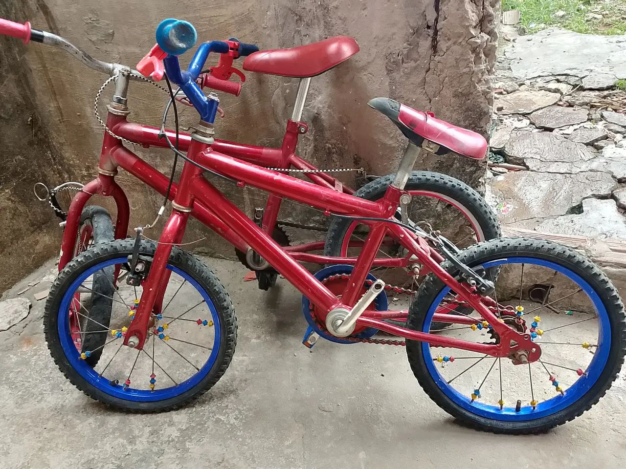 Vendo Duas Bicicletas infantil 