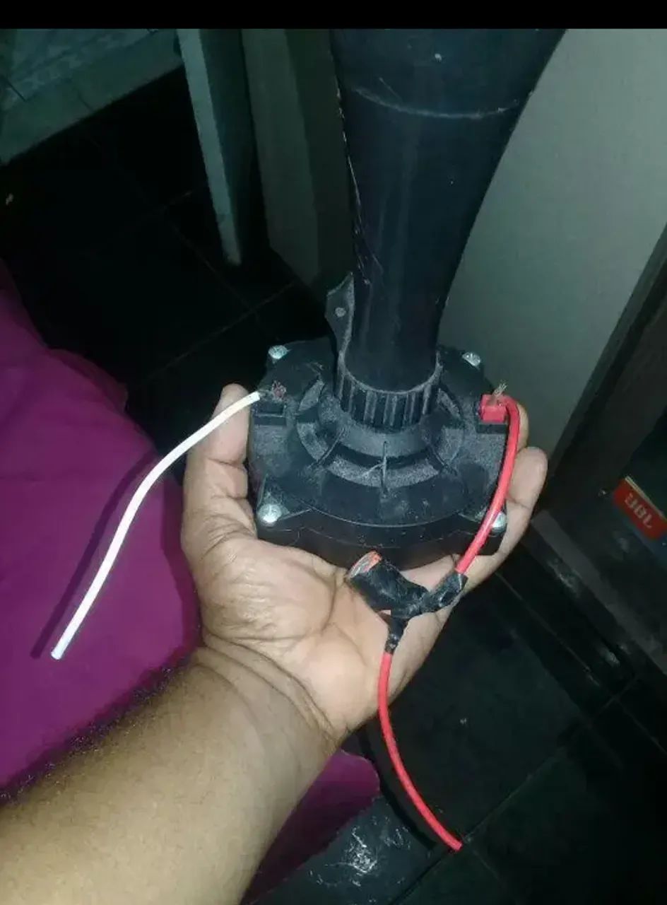 Vendo corneta.