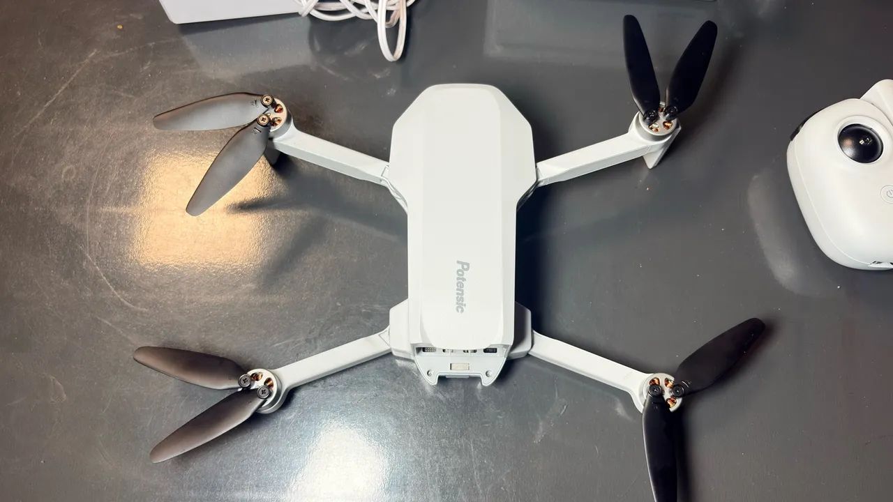 DRONE POTENSIC ATOM SE - KIT COMPLETO COM 3 BATERIAS + CASE - Foto 2
