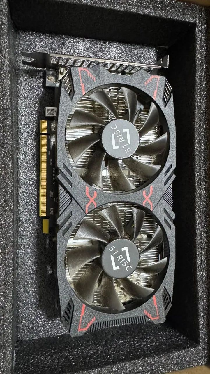 Rx 5500 xt 51risc 8gb , em perfeitas condições 