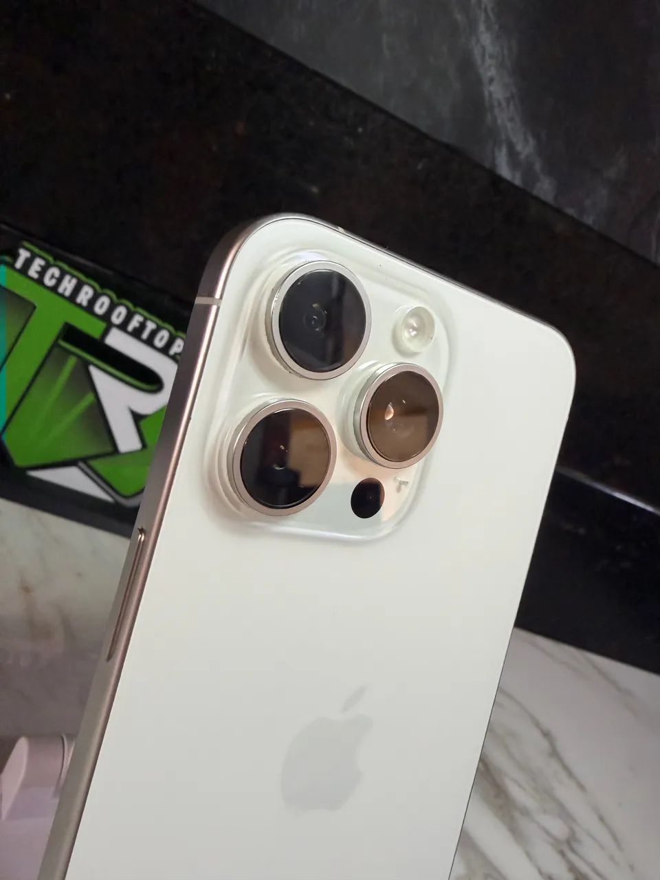 iPhone 15 Pro Max 256Gb Branco | Loja física | Até 18x - Foto 2