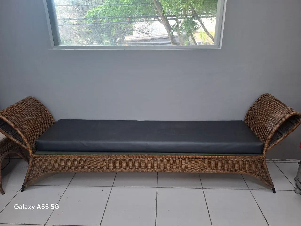 Sofá namoradeira- Chaise - Recamier - em vime conjunto de 3 peças  - Foto 2