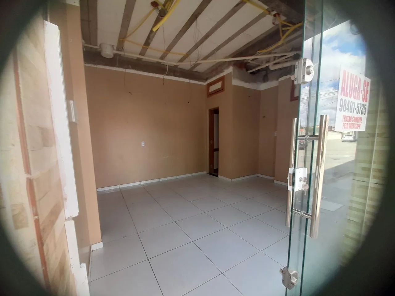 SALA COMERCIAL  COM  UMA AREA 17,60m2  PROXIMO DA AVENIDA DANIEL DE LA TOUCHE PROMOCAO DE  - Foto 3