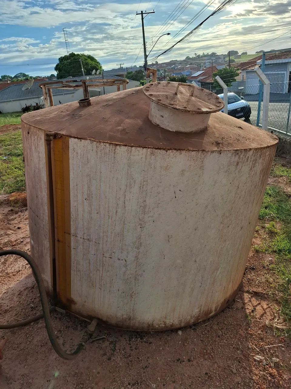 Reservatório de combustível 