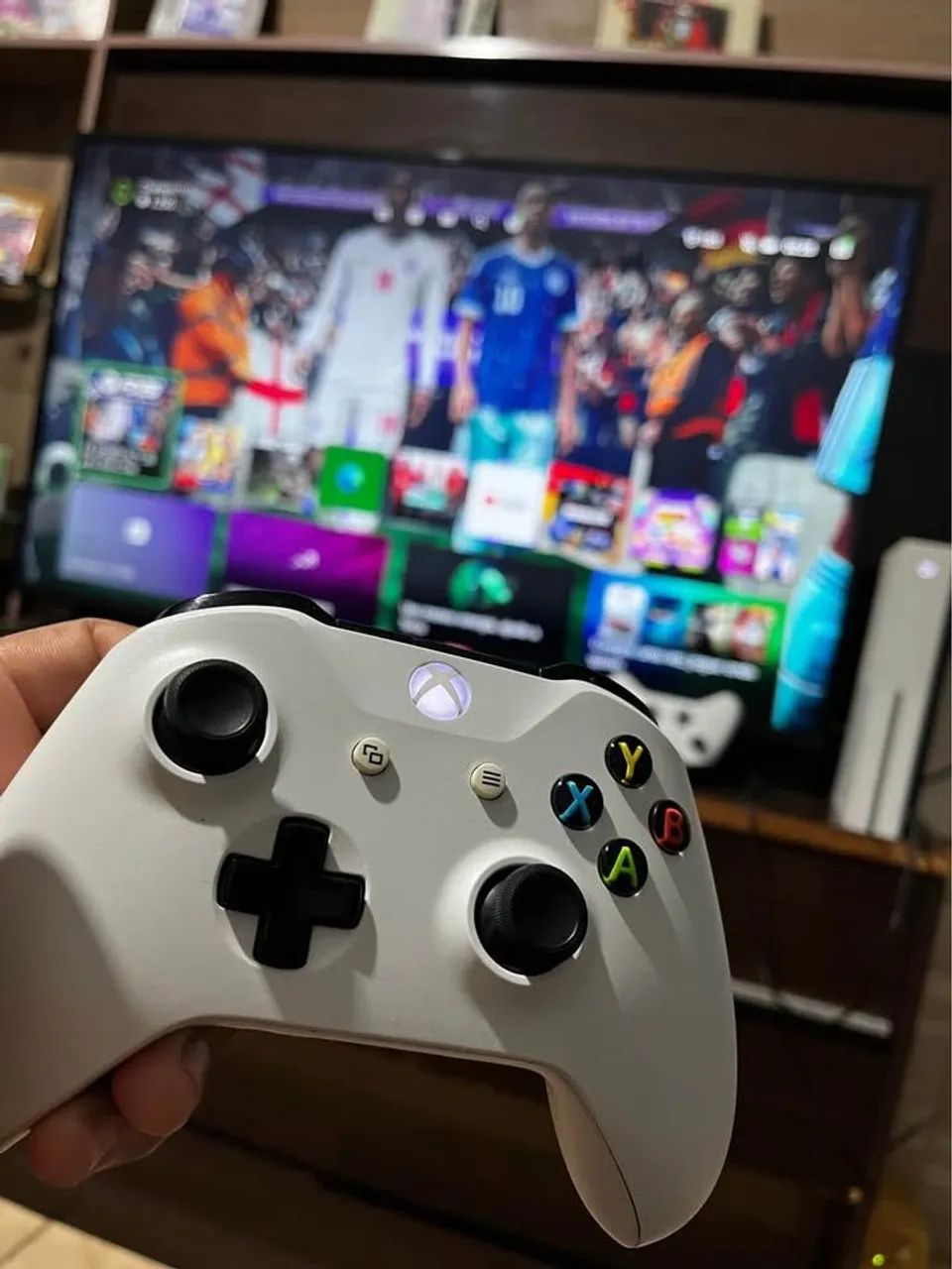 XBOX ONE S 1TB  - Foto 3